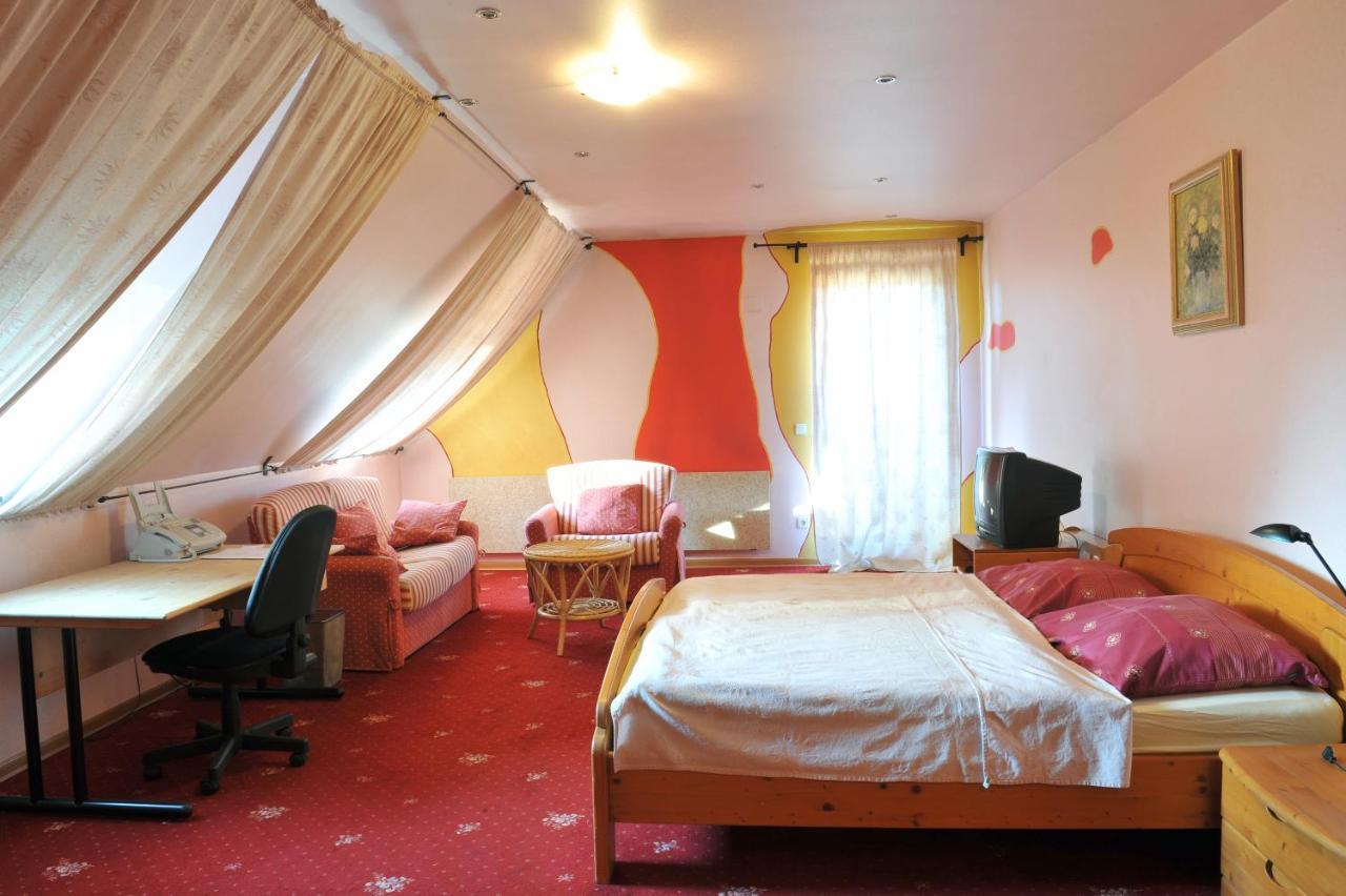 Gostilna In Prenocisca Brancurnik Hotel Prevalje Kültér fotó