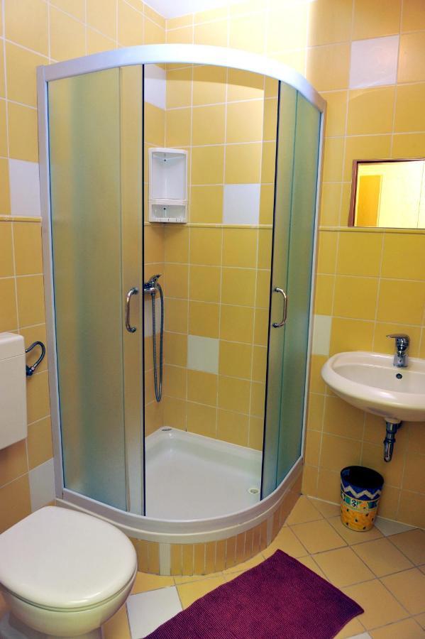 Gostilna In Prenocisca Brancurnik Hotel Prevalje Kültér fotó