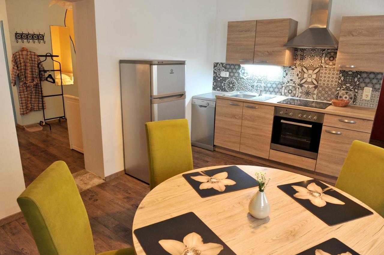 Gostilna In Prenocisca Brancurnik Hotel Prevalje Kültér fotó
